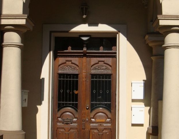 huesch-immobilien.de *** Für Altbauliebhaber nahe der Messe in Rüttenscheid*** - Photo 1