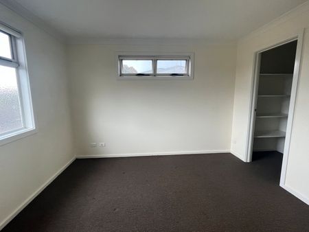 TWO BEDROOM TOWNHOUSE - Photo 4