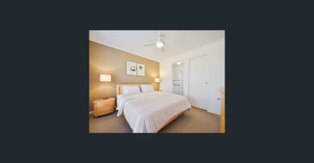 Stunning 4 Bedroom Family Home in Aldinga Beach - Photo 2