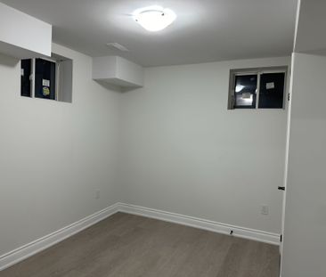 For Lease - 27 Roulette Crescent Unit# Basement, Brampton, Ontario - Photo 3