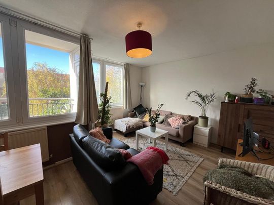 3 bedroom maisonette to rent - Photo 1