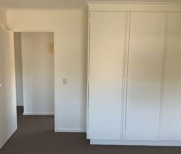 PRIME POSITION! - Photo 1