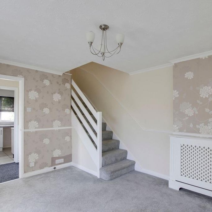 2 bedroom property to rent - Photo 1