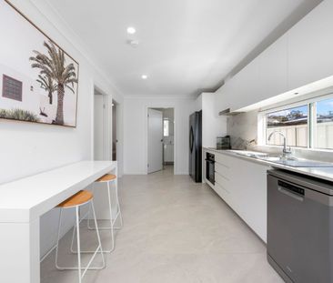 26a Panorama Parade, Berkeley Vale, NSW 2261 - Photo 6