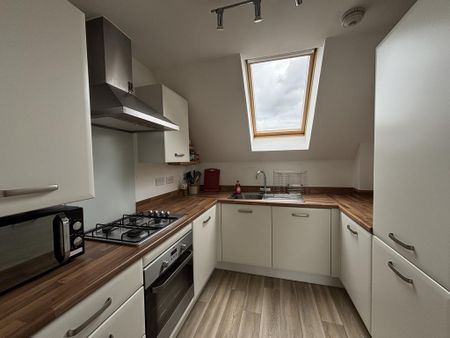 1 bedroom apartment to rent - Photo 4