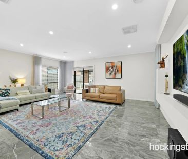 Marvellous, Meticulous & Magnificent Family Home In Wollert ! - Photo 6