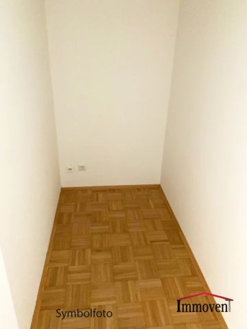 UNBEFRISTET - Generalsanierte 1-Zimmerwohnung mit Balkon Nähe Murpromenade! - Photo 3