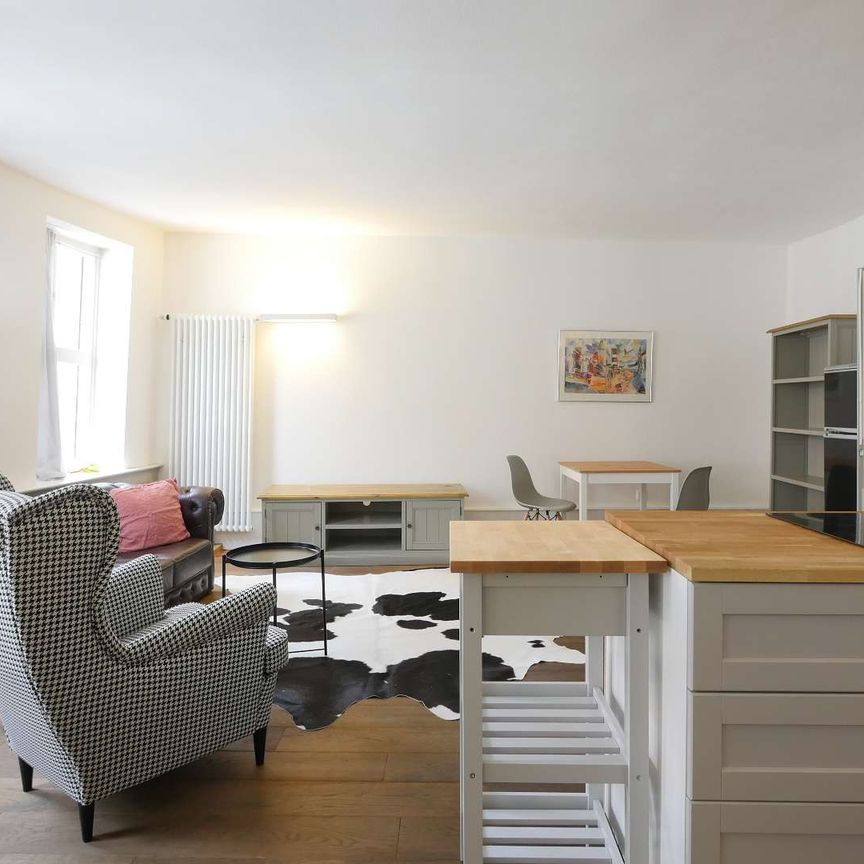 Im Herzen Hannovers – Schicke 3-Zimmer-Wohnung in der Altstadt mit allem Komfort und Internet - Foto 1