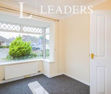 2 bedroom bungalow to rent - Photo 4