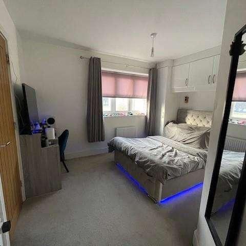 Valley Meadows, Denholme, BD13 - Photo 1