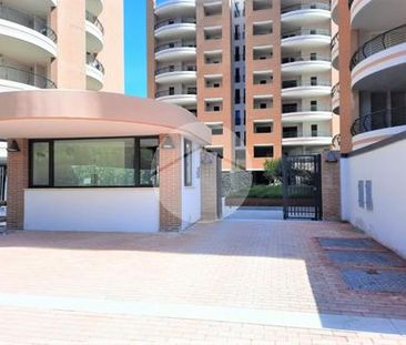 Monolocale in affitto - Photo 2