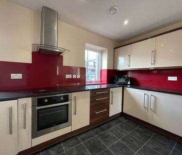 6 bed Apartment Apt 4, 116 Ecclesall Road - Photo 6