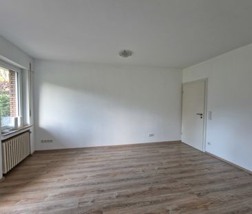 Singles aufgepasst: helle 2-Zimmer-Wohnung mit Einbauküche und Terr... - Photo 6