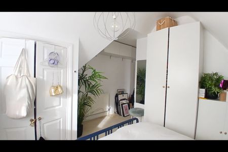 2 Bed Flat, Hamilton Road, W5 - Photo 3