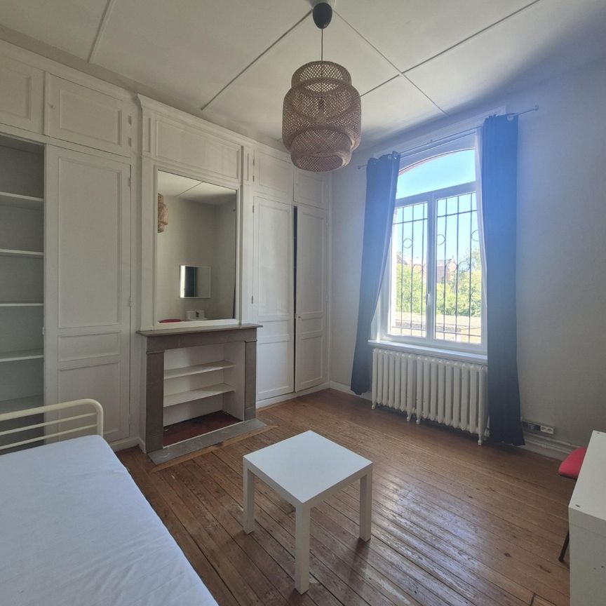 Location Appartement 1 pièce 15m² VILLENEUVE D ASCQ 59650 - Photo 1