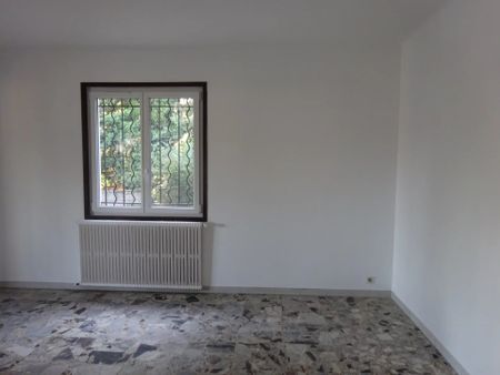 Location Maison - Photo 2