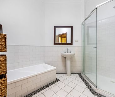 3 BEDROOM HOUSE LOCATED 3 BLOCKS TO STURT STREET - Photo 6