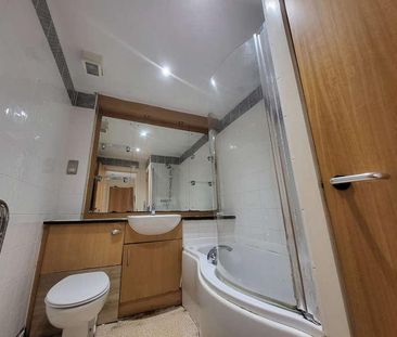 Stretford Road, Hulme, Manchester, M15 - Photo 6