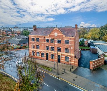 Crown House, Nuneaton, CV11 4BX - Photo 6