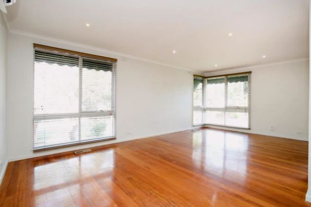 3 Bed, 1 Bath - Photo 1