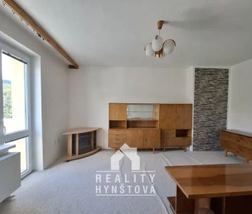 Pronájem bytu 2+1 se třemi balkony a krásným výhledem, Adamov, ul. ... - Photo 2