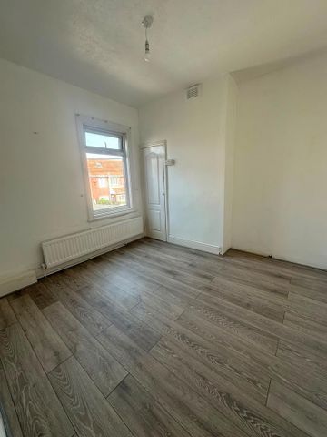 3 bedroom property to rent - Photo 5