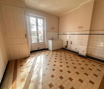 Vivez le centre-ville d'Oullins dans un appartement ... - Photo 1