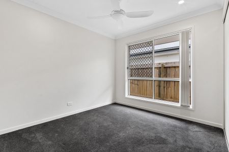 2/56 Dunaden Street, 4133, Logan Reserve Qld - Photo 5