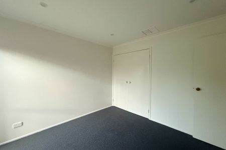 81 Strong Drive Drive, Hampton Park VIC - Photo 5