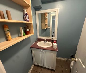 For Lease - 9 Valmount Avenue, Toronto, Ontario - Photo 6