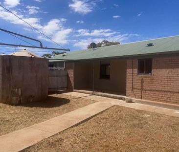 11 O'Dea Street, Whyalla Stuart - Photo 4