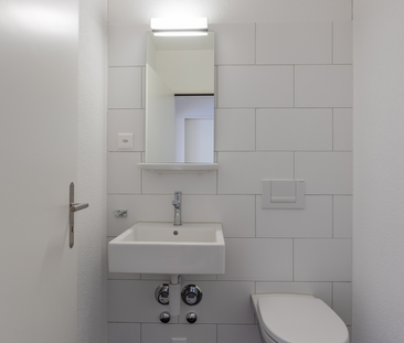 Gemütliche 3.5-Zimmer-Wohnung mit Balkon in Bern Brünnen - Foto 4