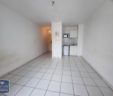 Location Appartement 1 pièce 20m² STE CLOTILDE 97490 - Photo 3