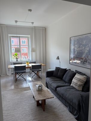 Birger Jarlsgatan, Stockholm - Photo 1
