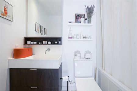 For Lease - 5 Soudan Avenue Unit# 1101, Toronto, Ontario - Photo 4