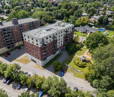 1750 Boulevard Lévesque Est, Laval, QC - Photo 4