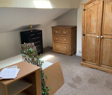1 Bed Flat, Broad Road, B27 - Photo 5