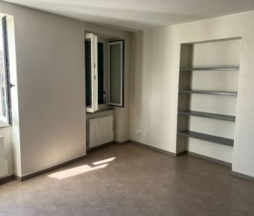 Location Appartement 1 pièce 27m² - Photo 3
