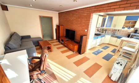 Prenájom PRIESTRANNÝ 2izb Tehlový byt , Komenského ul., 61 m2, balkón, klimatizácia, zariadenie - Fotografia 5