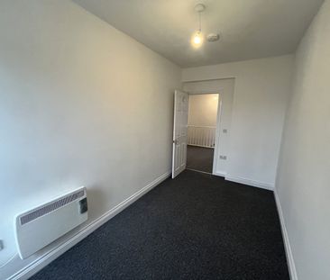 2 Bed Flat, Birkin Street, BS2 - Photo 4