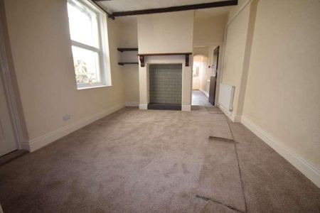 Hills View, Barnstaple, EX32 - Photo 2