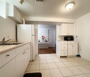 For Lease - 1236 Clyde Avenue Unit# 2, Belair Park - Copeland Park ... - Photo 4