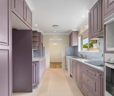 3 Bellara Street, Carseldine QLD 4034 - House For Rent | Domain - Photo 5