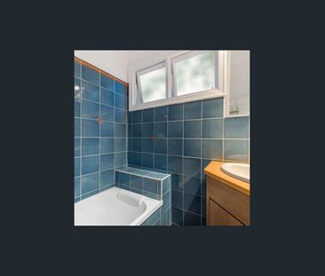 70 Donald St, Camp Hill, Qld 4152 - Photo 2