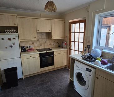 5 Bed Terraced House, Sterncourt Road, BS16 - Photo 1
