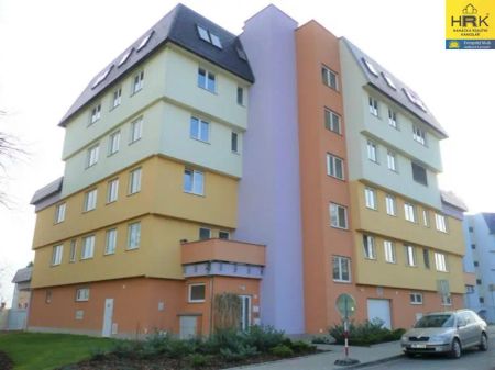 Pronájem terasového bytu 3+kk v Olomouci, ulice Bacherova - Photo 2