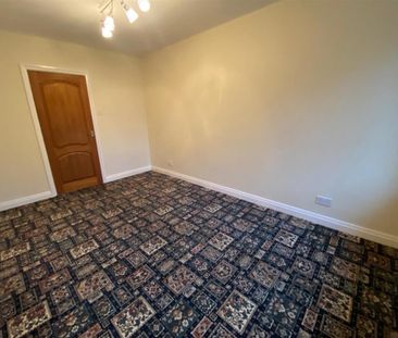 5 bedroom detached house to rent - Photo 4