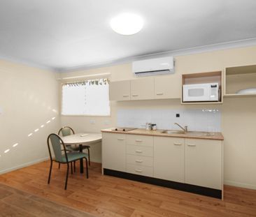 Charming 1 Bedroom Unit in a Peaceful Over 55's Village - Photo 3