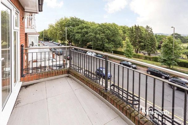 3 bedroom apartment to rent - Photo 1