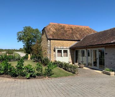 2 bedroom barn conversion to rent - Photo 6